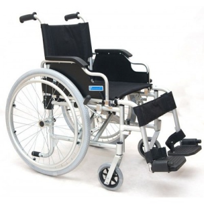 Кресло-коляска Titan LY-710-953A - купить по специальной цене в интернет-магазине Amigomed.ru